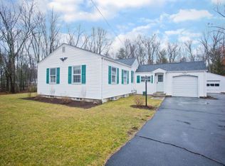 228 Allen St, Hampden, MA 01036