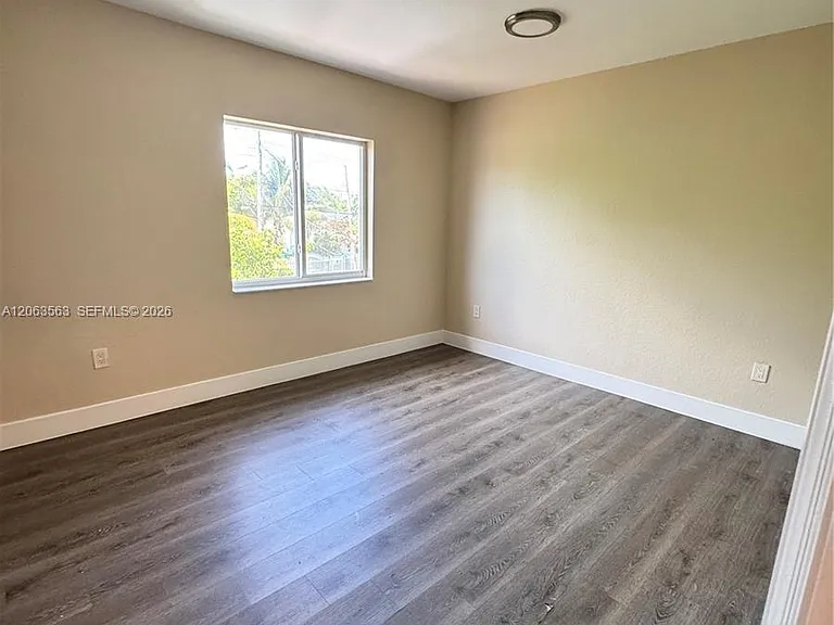 1770 NW 55th St #1 — Photo 17
