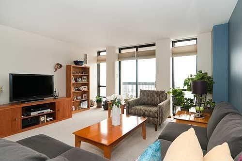 1st image of 1660 N Lasalle St APT 3908