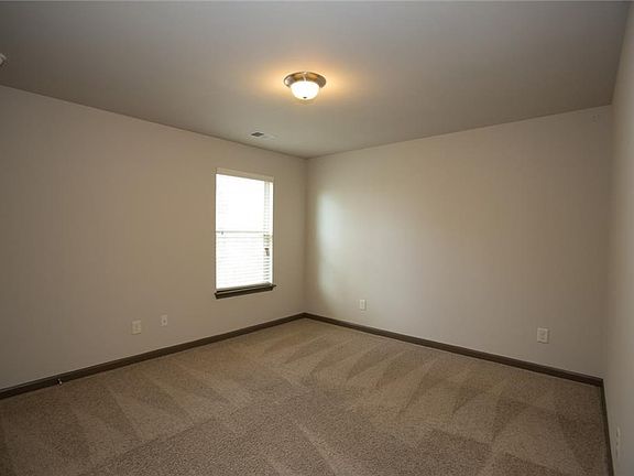 4th image of 501 Sweet Ashley Way