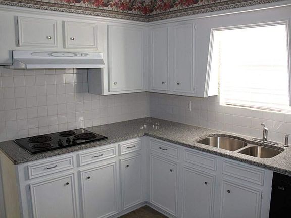 5th image of 5927 Spanish Oak Dr