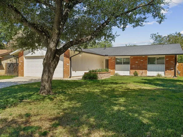 6407 Stable DR, Leon Valley, TX 78240