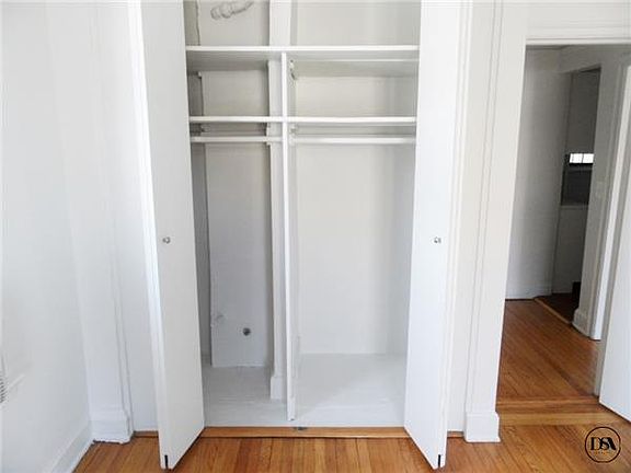 5th image of 215 W 83rd St APT 8H