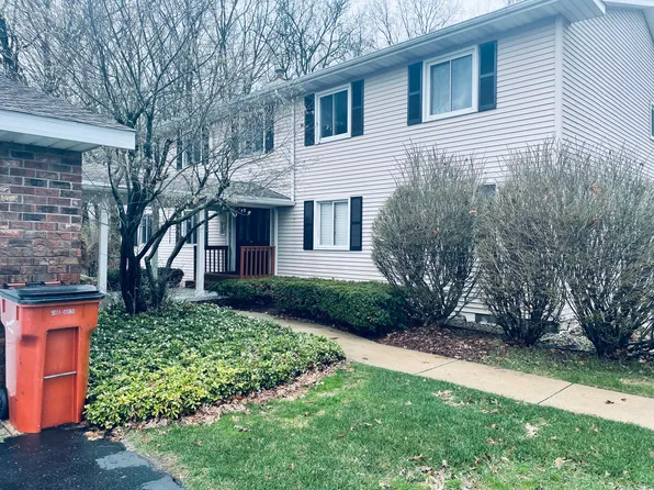 6495 Bella Vista Dr NE, Rockford, MI