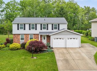 3827 Nautilus Trl, Aurora, OH 44202