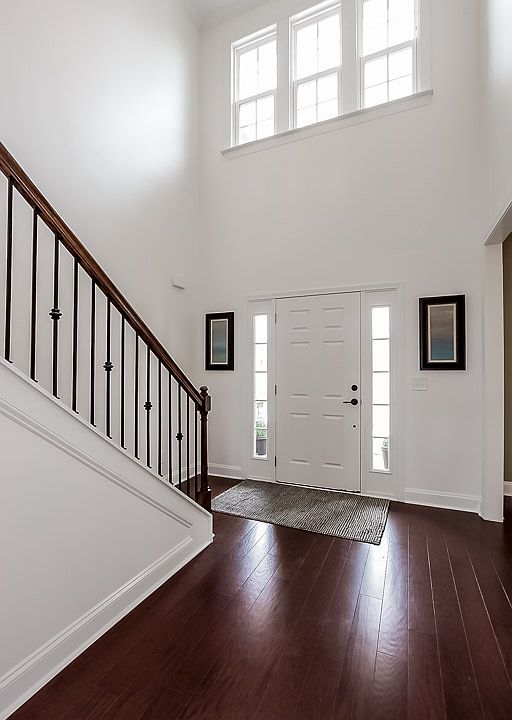 1st image of 225 Creekstone Blvd