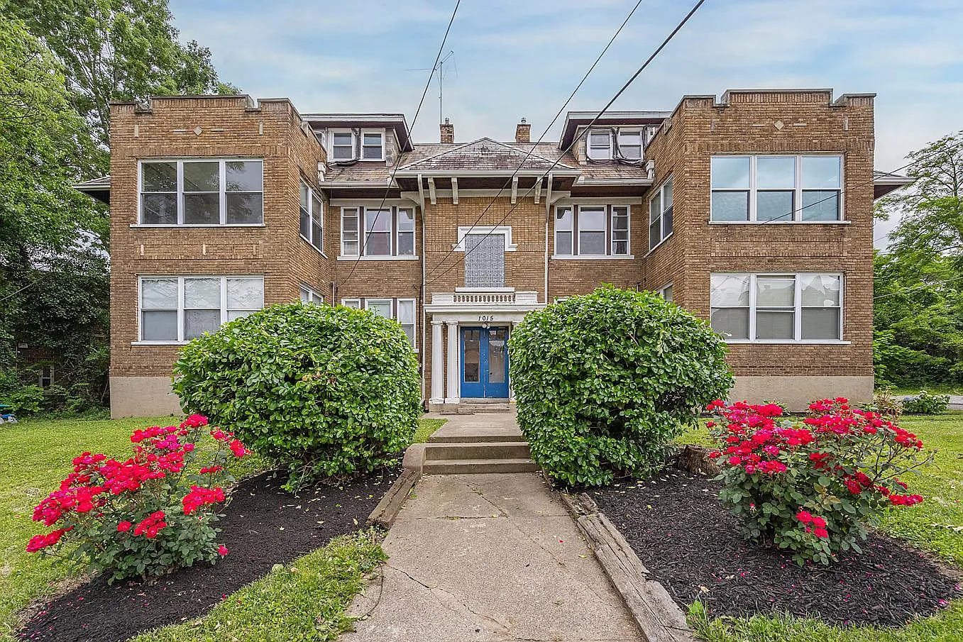 3 bed, 1500 sqft, $1,700 — Photo 1