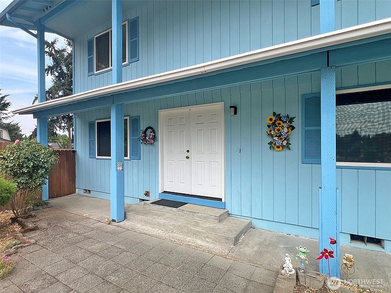 4th image of 8703 Hawks Glen Loop SE