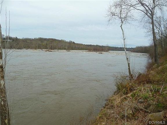 2nd image of 7320 Hill Dr