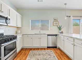 8866 E Shangri La Rd, Scottsdale, AZ 85260