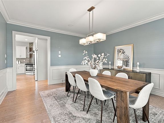 5th image of 5368 Marguerites Way