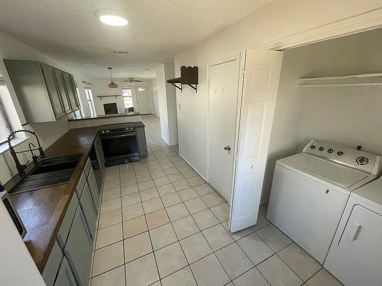 523A Luther Dr #A — Photo 25