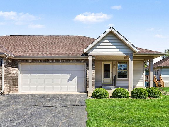 2nd image of 3578 Brook Point Dr