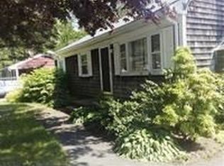 49 Atwater Dr, East Falmouth, MA 02536