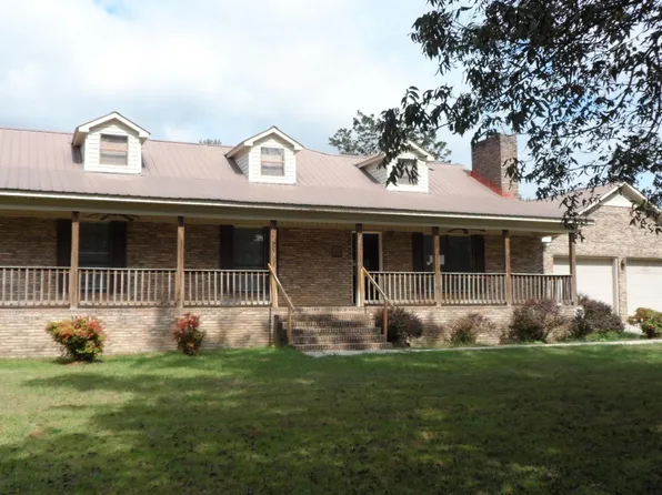 213 Old Macedonia Rd, Ragland, AL 35131