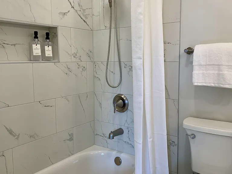 16180 Apple Ln #2 — Photo 16