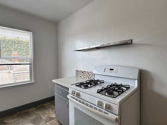 5th image of 12556 Washington Blvd #6