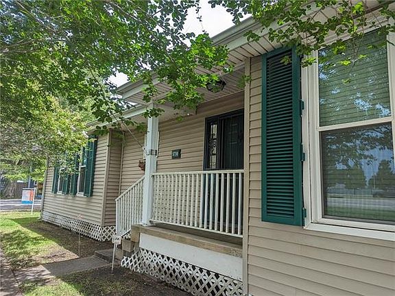 2nd image of 5730 Rosemary Pl
