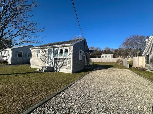 19 Williams Ave, Plymouth, MA 02360
