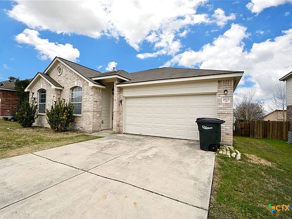 2nd image of 2123 Belvedere Ct