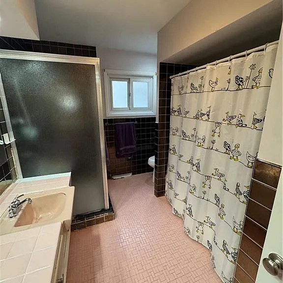2545 Buckhurst Dr — Photo 13