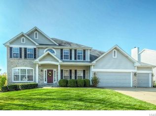 17004 Westridge Oaks Dr, Grover, MO