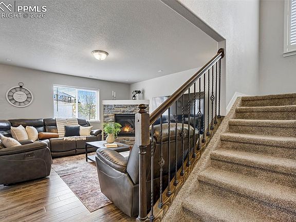 3rd image of 4314 Prairie Agate Dr