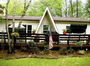 261 Cheyenne Trl, Pocono Lake, PA