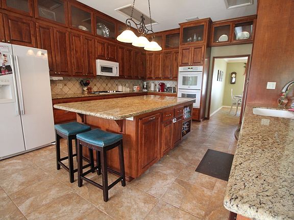 2nd image of 431 County Road 132b