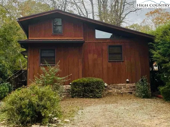 139 Golden Rod Loop, Newland, NC 28657