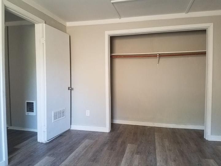1st image of 1011 Welch St APT 2
