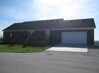 355 Freeman Ln, Salvisa, KY 40372