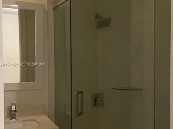 10440 NW 67th St, Doral, FL 33178