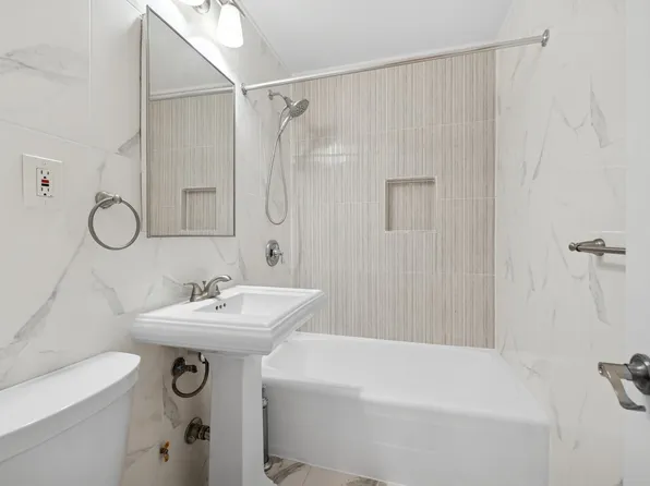 745 East 31st Street image 4 of 5