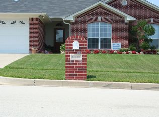 11224 Meadows Dr, Flint, TX 75762