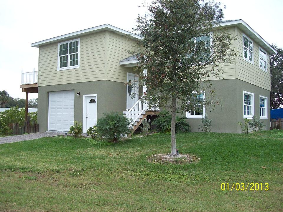 Front yard looking at the house