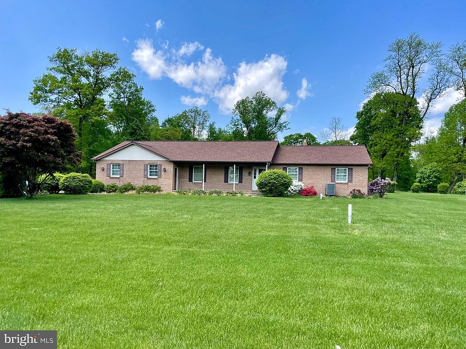 32 Pricetown Rd, Fleetwood, PA 19522 Zillow