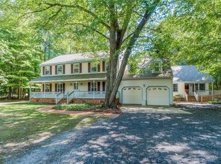 3445 Labrador Ln, Suffolk, VA 23434