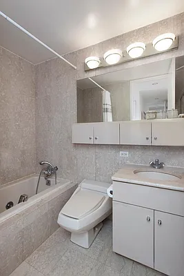 Rented by Compass | media 14
