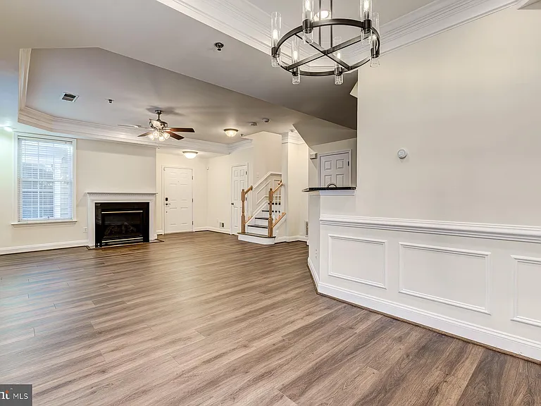 7119 Mason Grove Ct #7 — Photo 33