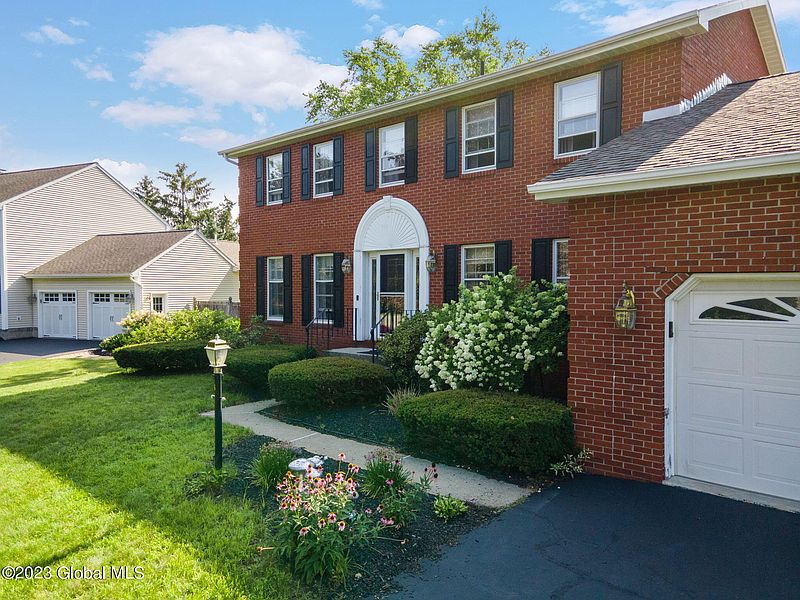 2nd image of 6 Coventry Court
