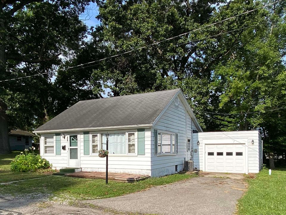1st image of 419 N Roosevelt St