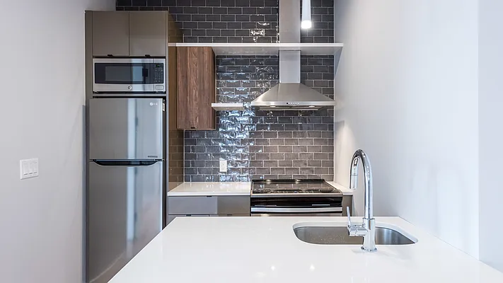 Rented by Nooklyn NYC LLC | media 30