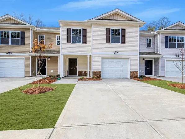 2917 Penninger Cir, Charlotte, NC 28262
