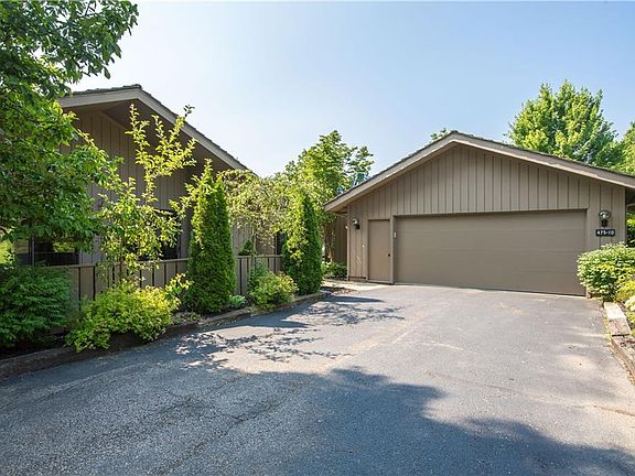 2nd image of 475-10 Hill Dr
