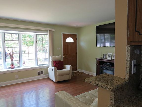 5th image of 8941 S 51st Ave