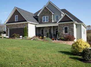 1070 Autumn West Ct, Forest, VA 24551