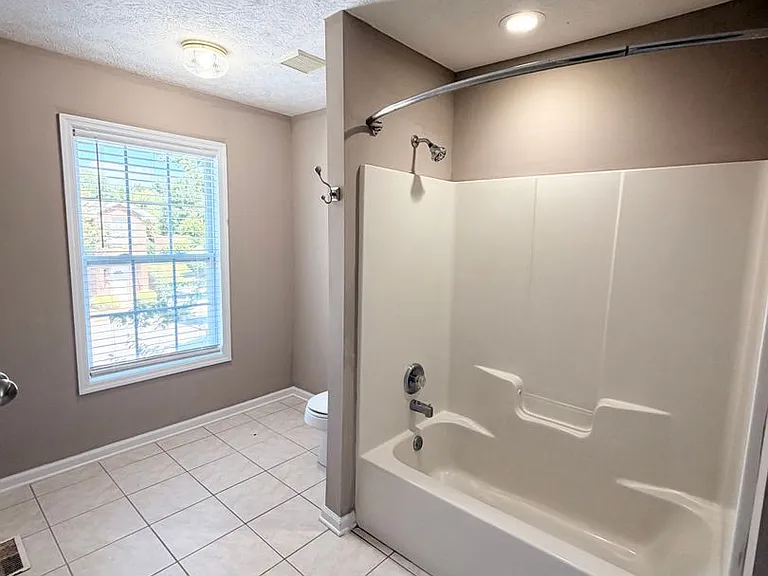 1477 N Donahue Dr #803 — Photo 8