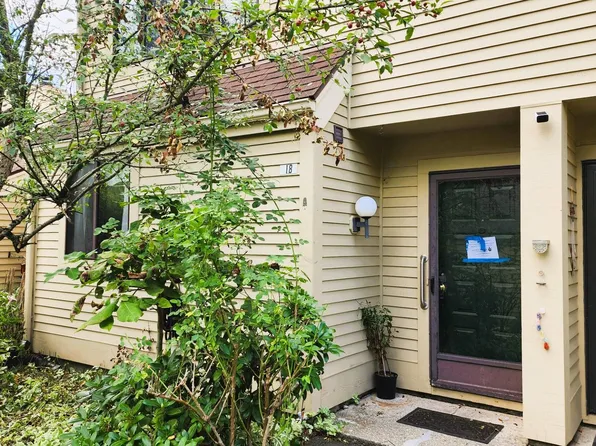 18 Fox Run #18, South Salem, NY 10590