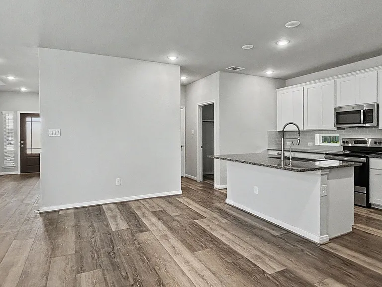 3259 Field Thistle — Photo 13